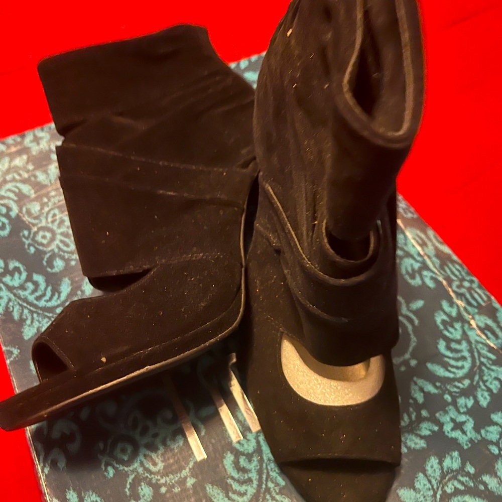 Ladies open toe 5 inch black ankle boots